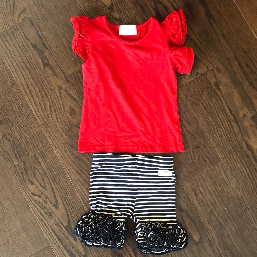 Sew Sassy Size 2 outfit. EUC. Smoke free home.